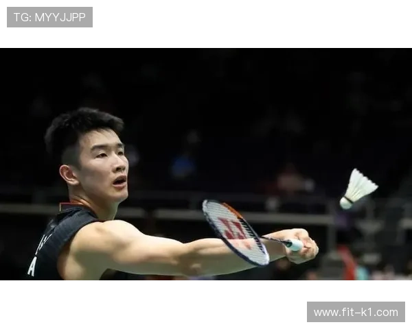 李诗沣训练间隙突然点外卖？这冠军私下画风咋变了...